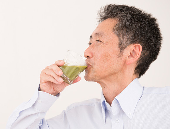 おいしく、飲みやすく、栄養しっかりの青汁に